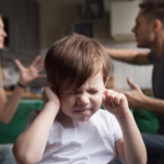 Aile İçi Problemlerde Çözüm için Önce Eş mi Çocuk mu? 