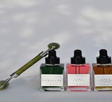 Yüz Serumu Nedir? Nasıl Kullanılır?