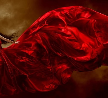 Rüyada Kırmızı Elbise Giymek Ne Anlama Gelir?