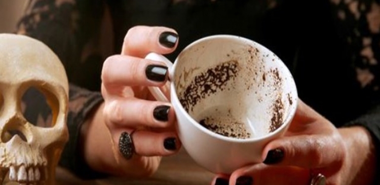 Rüyada Falcı Görmek 