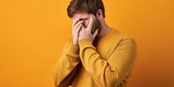 Utangaç Erkeklerin Hoşlanma Belirtileri  