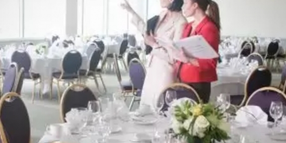 Etkinlik Koordinatörü Nasıl Olunur? Maaşları Ne Kadar? 