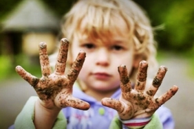 Çocuklarda El Kirlenmesi Zararlı mıdır? 