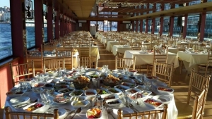 İftar sofraları Boğaz'a taşındı