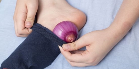 Soğan Ayak Kokusuna İyi Gelir mi?