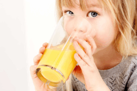 Çocuklarda Bağışıklığı Güçlendirmek İçin Günlük Portakal Suyu Tüketimi