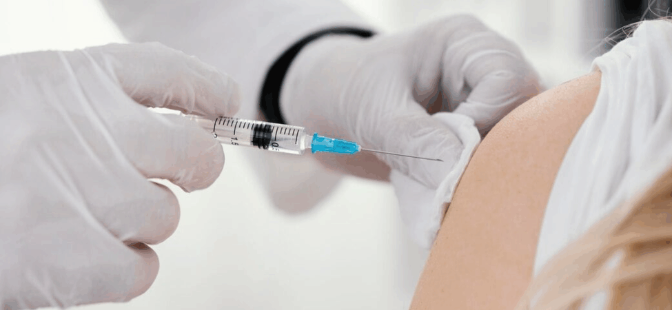 Kız Çocuklarında Rahim Ağzı Kanserine Karşı Aşının Yaşı