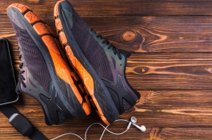 Sokak Modası ve Konforun Buluştuğu Nokta: Erkek Spor Ayakkabı Trendleri